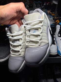 Air Jordan 11 Low Cool Grey Sneakers