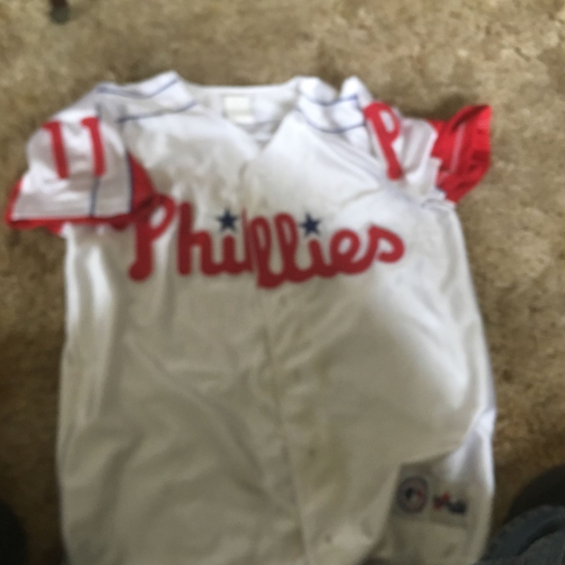 Phillies Jersey for Sale in Egg Harbor Township, NJ - OfferUp