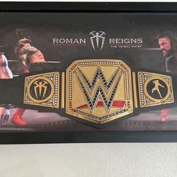 NEW WWE UNDISPUTED UNIVERSAL CHAMPIONSHIP BELT AUTOGRAPHED BY ROMAN REIGNS ADULT DISPLAY SHADOWBOX