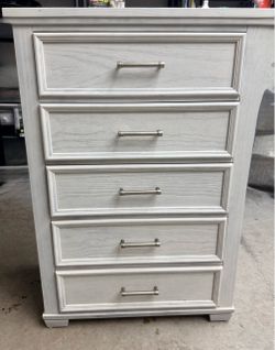 Light Gray Chest