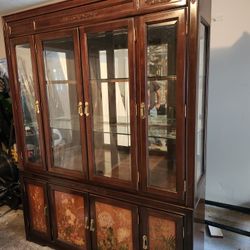 China Cabinet-Excellent Condition 