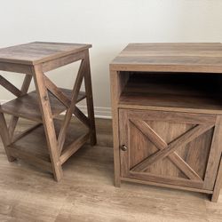 End Table / Side Table 
