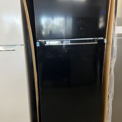 Frigidaire Refrigerator 