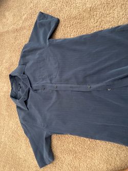 Men’s button down short sleeve shirt