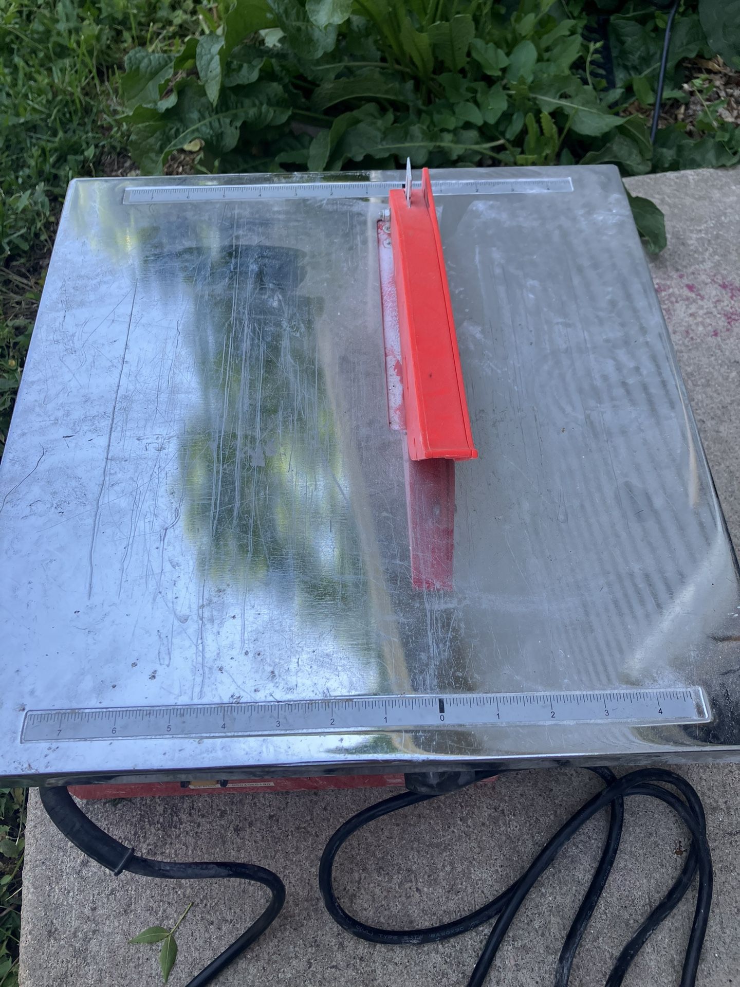 Tile Saw