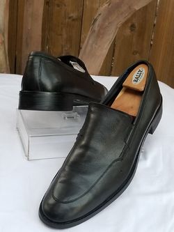 Cole Haan men's Grand O's loafers size 13M