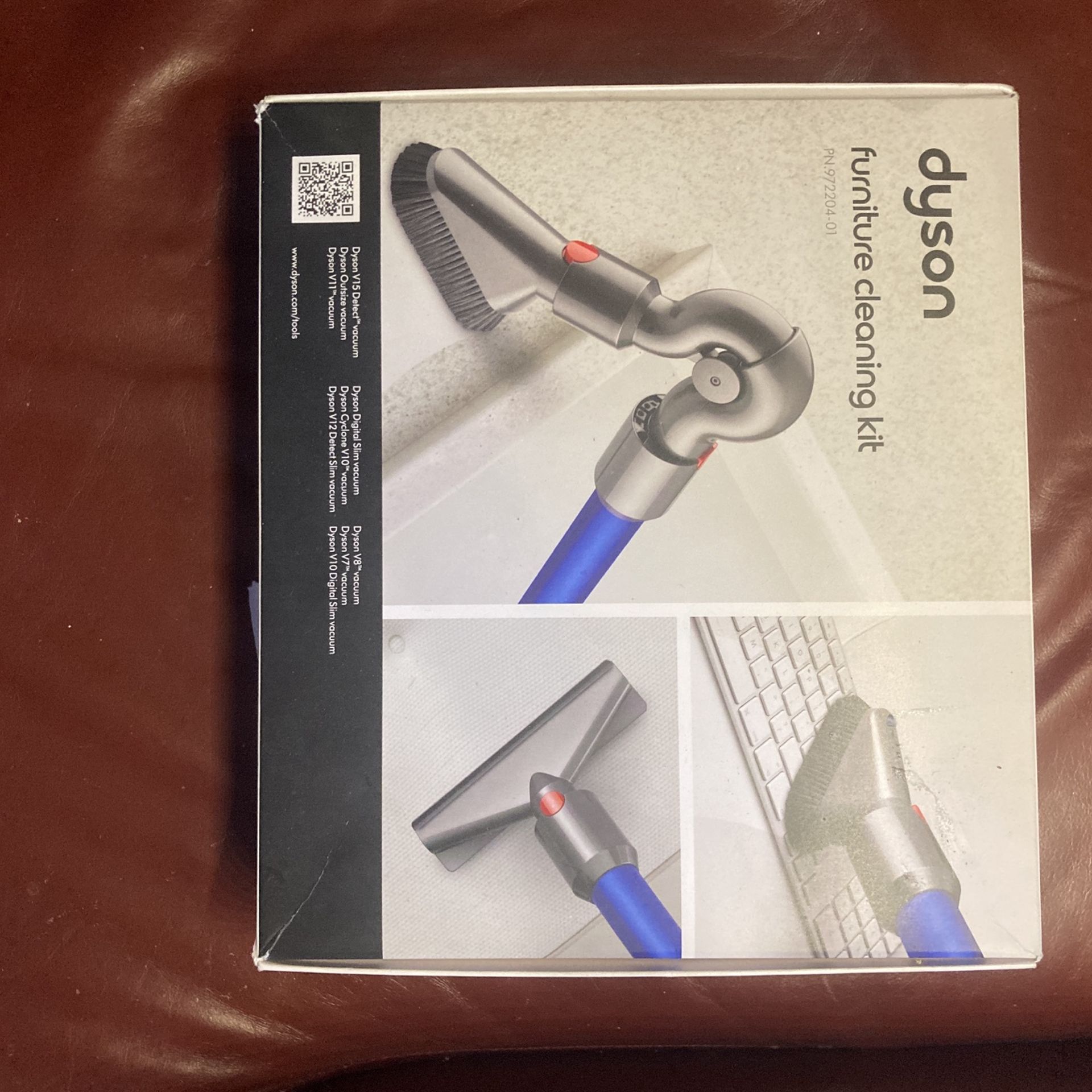 Dyson cleaning kit