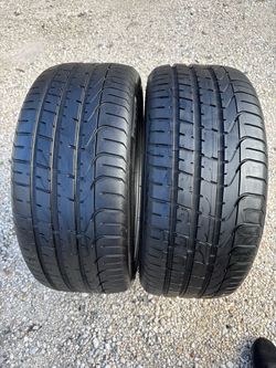 Set of 2 nice Pirelli p-zero 255/35/20 ( We install & balance)