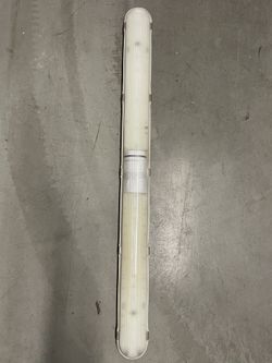 4ft. SYLVANIA LED Lamp Light Fixture —Excellent Condition Only $5!