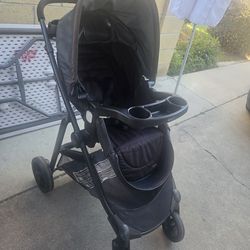 Stroller. ( Graco)