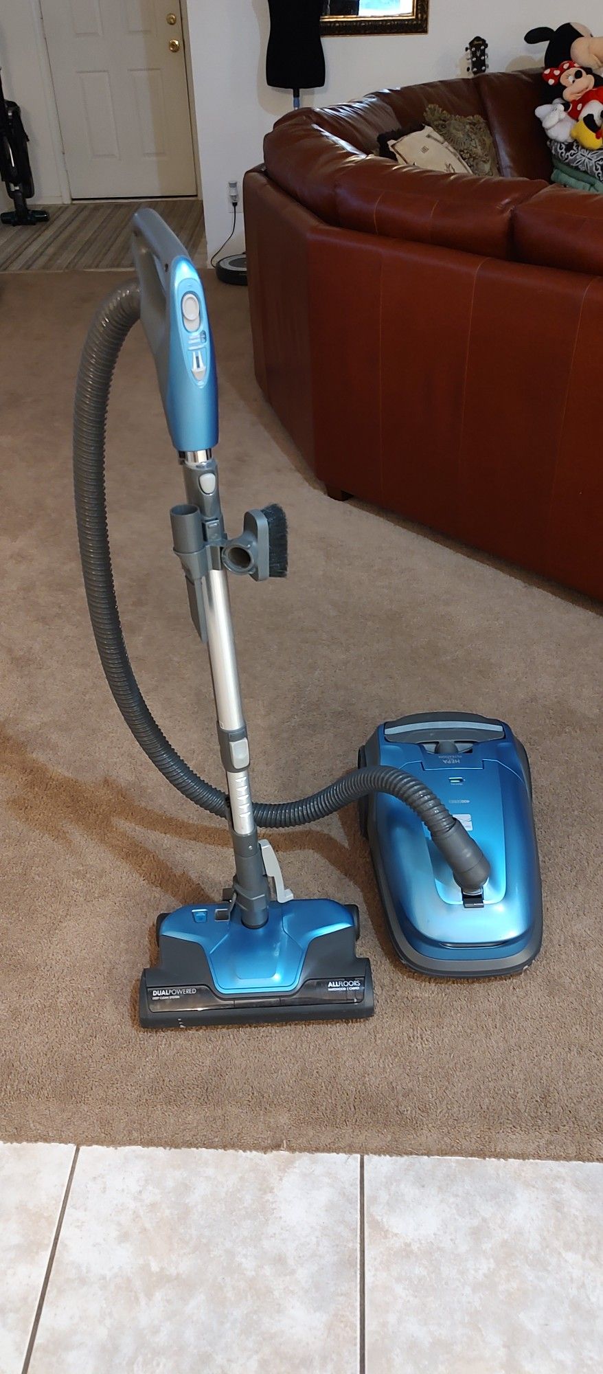 Almost New Kenmore BC3005 Pet Friendly Lightweight Bagged Canister