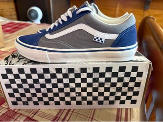 Brand new mens blue and grey Vans size 10 Brand new