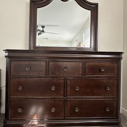 Wood Dresser