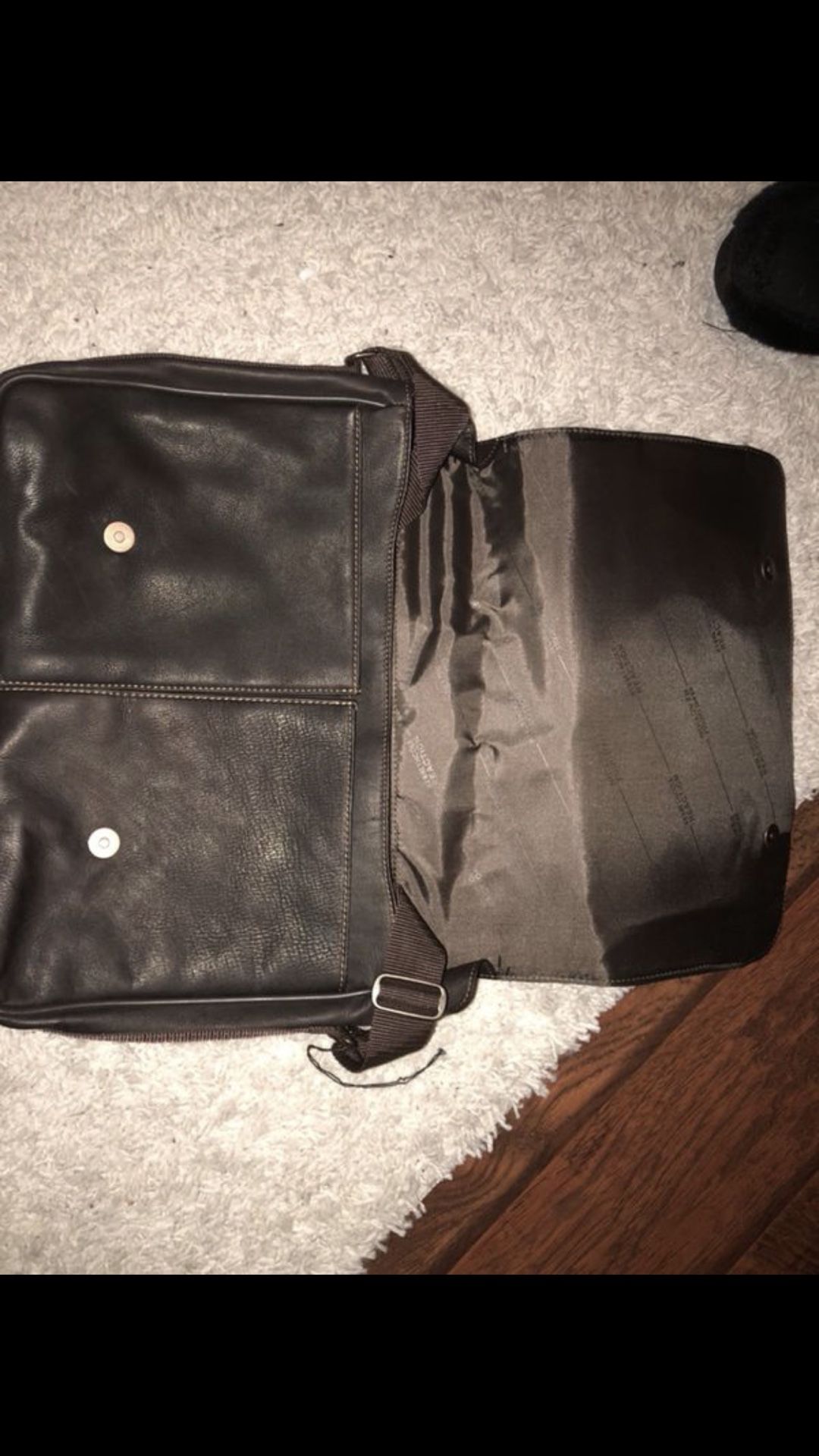 Kenneth cole messenger bag sale