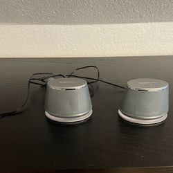 Computer speakers