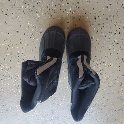 Snow Boots