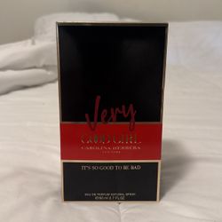 Jerry Good Girl Carolina Herrera NewYork 