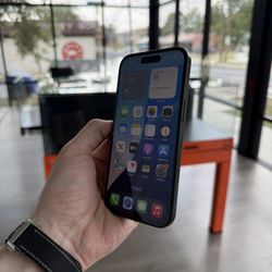 Apple iPhone 15 128GB Unlocked to any carrier! 30 day warranty! We offer financing!