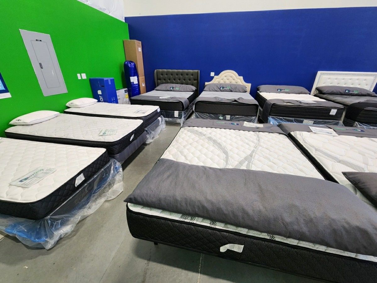 Lots Of Beds Need To Go! All Sizes up to 70% off.