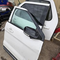 Ford Explorer Door   Driver Passenger 16 To 20