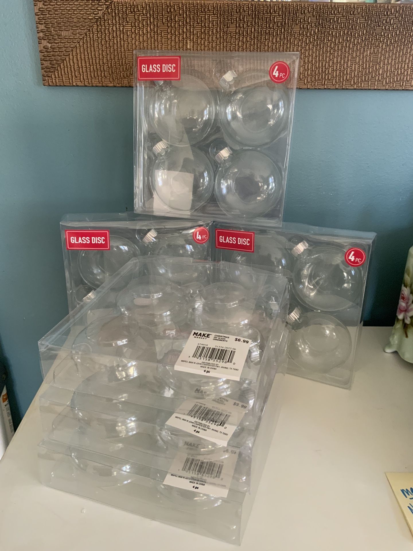 Lot Of Clear Glass Ornaments $3 Each Box Or All For $15)