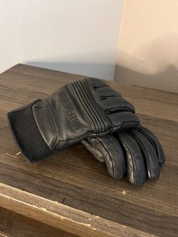 Harley Davidson riding gloves