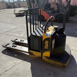 Yale Pallet Jack 