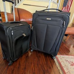 Samsonite 2-Piece Luggage Set Spinner Carry-On + Large Suitcase Clean