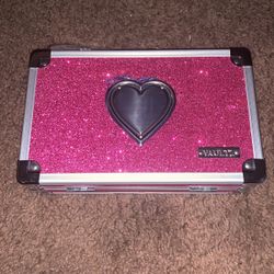Locking Supply Box