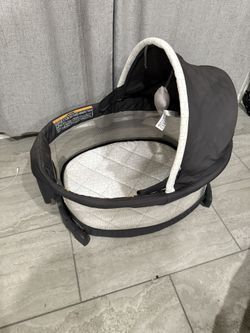 On the go bassinet