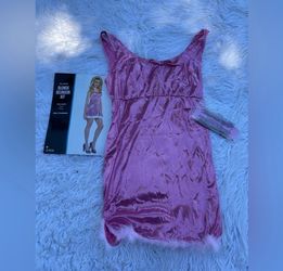 Women’s legally blonde costume