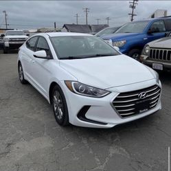 2018 Hyundai Elantra