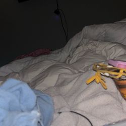 Queen Size Bed With Storage At The End