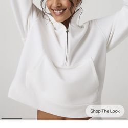 BRAND NEW WOMENS VUORI 