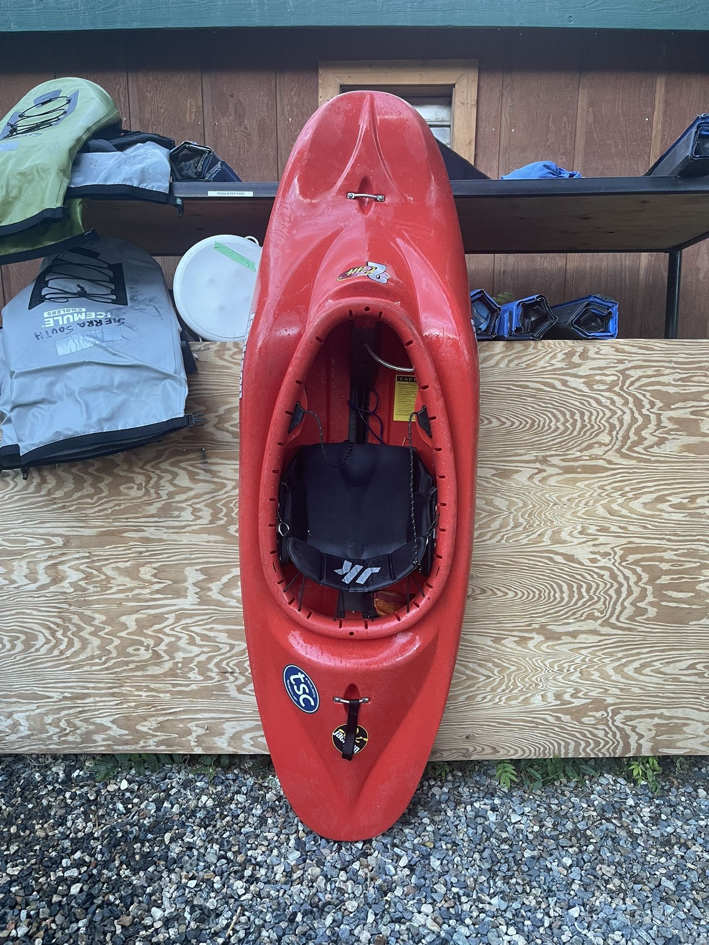 Jackson 2fun Hard shell Whitewater Kayak for Sale in Wofford Heights