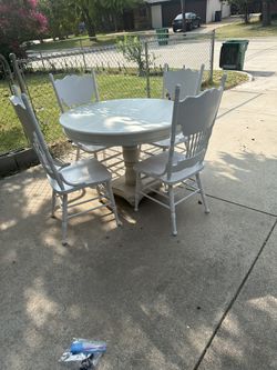 Beautiful Country Table Set