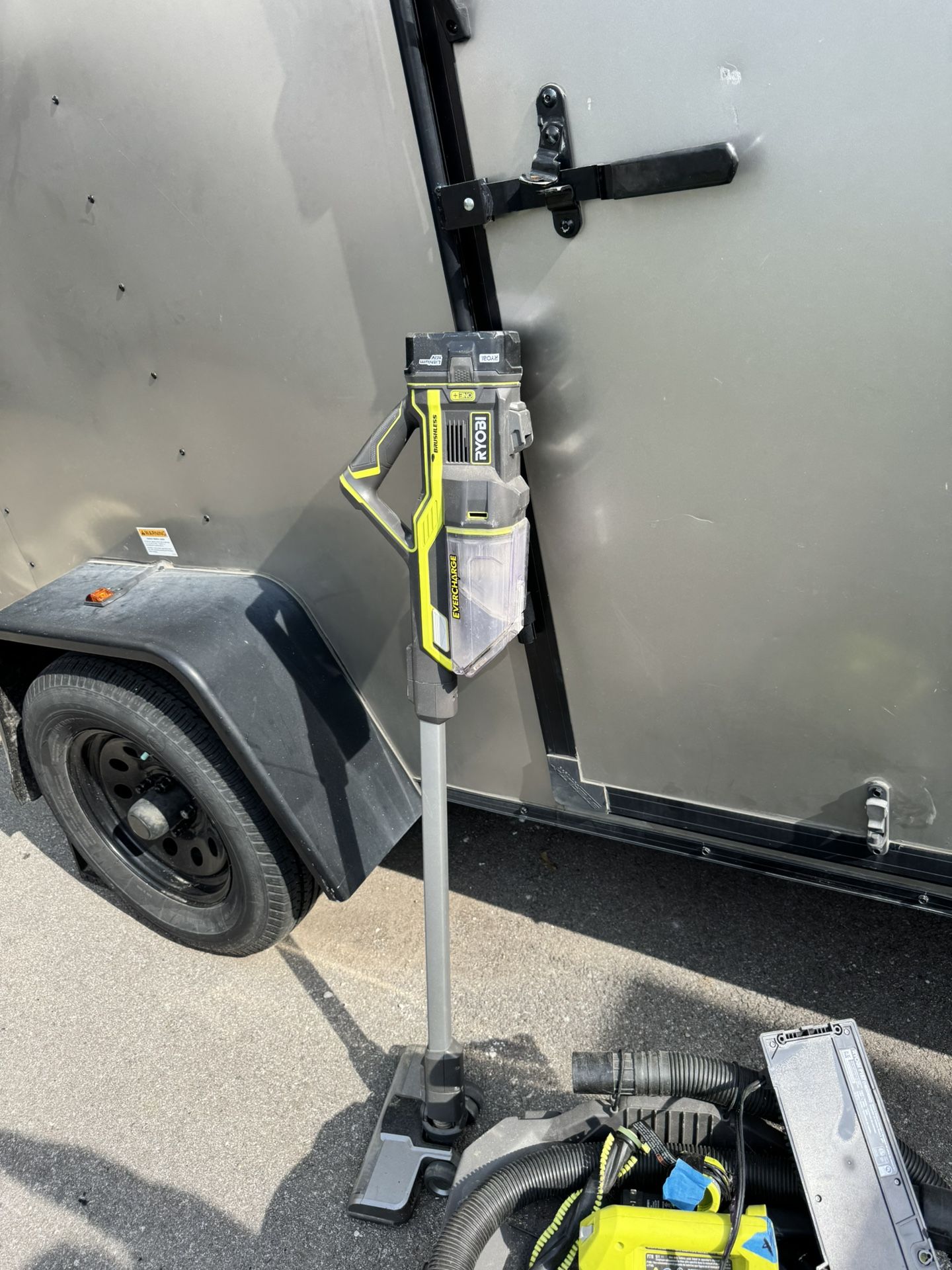 Ryobi Vacuum
