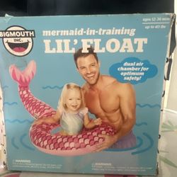 Mermaid-in-training LIL Float