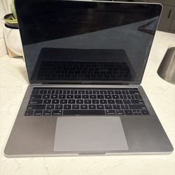 MacBook Pro 13”