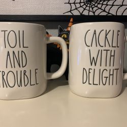 Rae Dunn Mugs