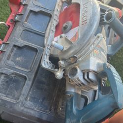 Bosch worm Drive Saw 1677m