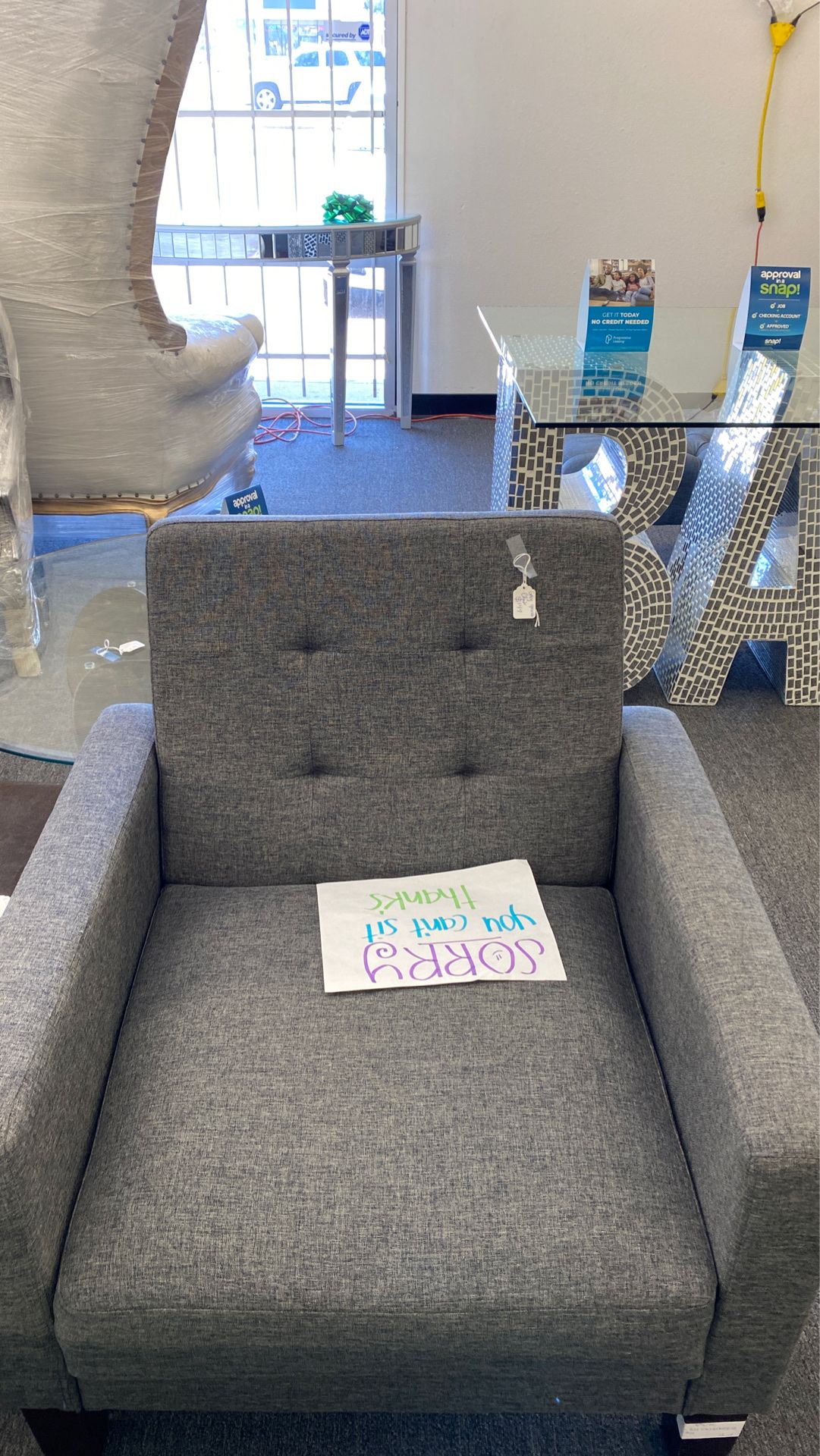 Accent chair