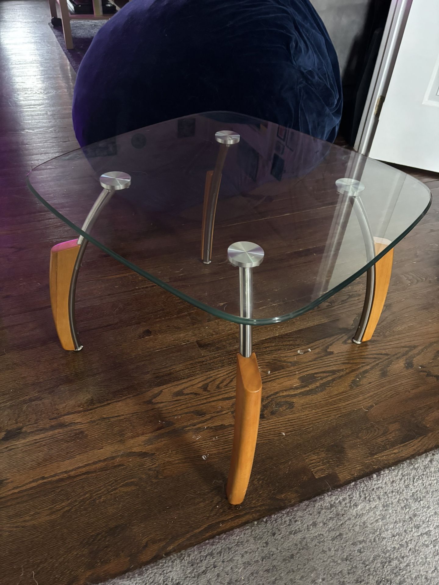 Erica End Table