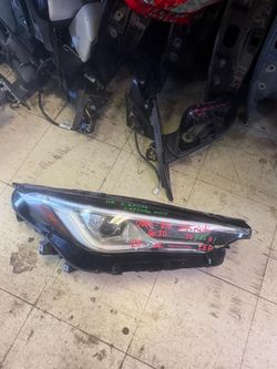 2019 -24 Infiniti Qx50 right headlight