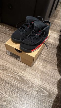 Jordan 6s Toddler Size 9C
