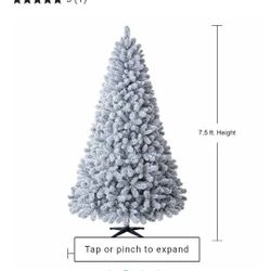 7.5 Foot Christmas Tree