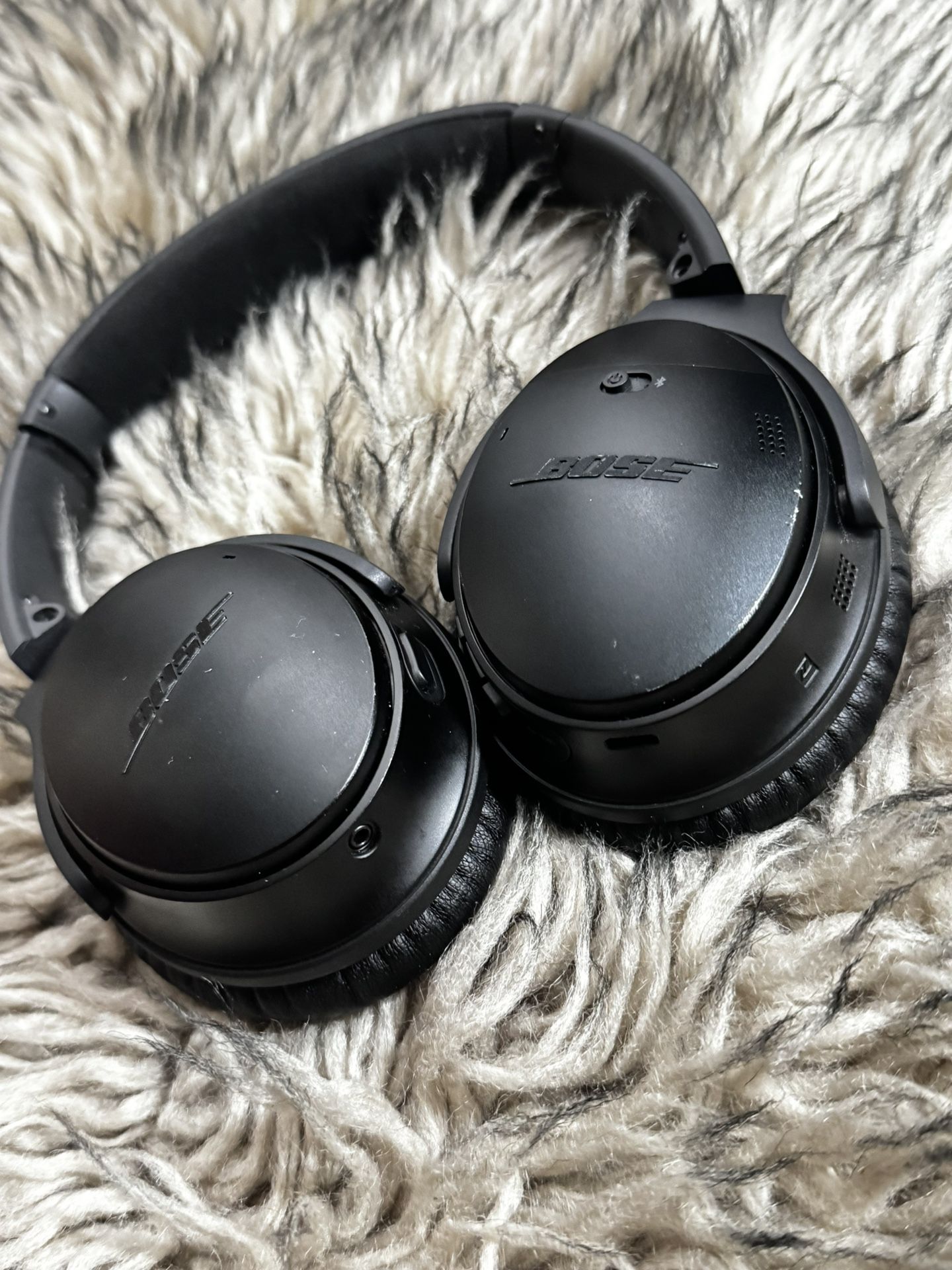 Bose QuietComfort 35 (Series II) Wireless Headphones, Noise Cancelling