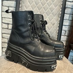 New Rock Boots 6.5-7