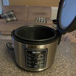 Aroma rice Cooker