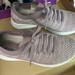 Skechers Air Cooled Memory Foam